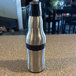 Orca beer bottle tumbler